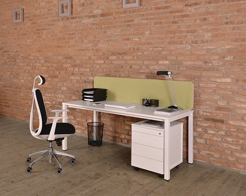 Látkový paravan ke stolu 200x40cm - Světle zelená