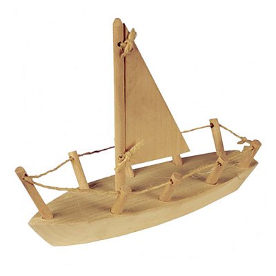 Maketa plachetnice z masivního buku
